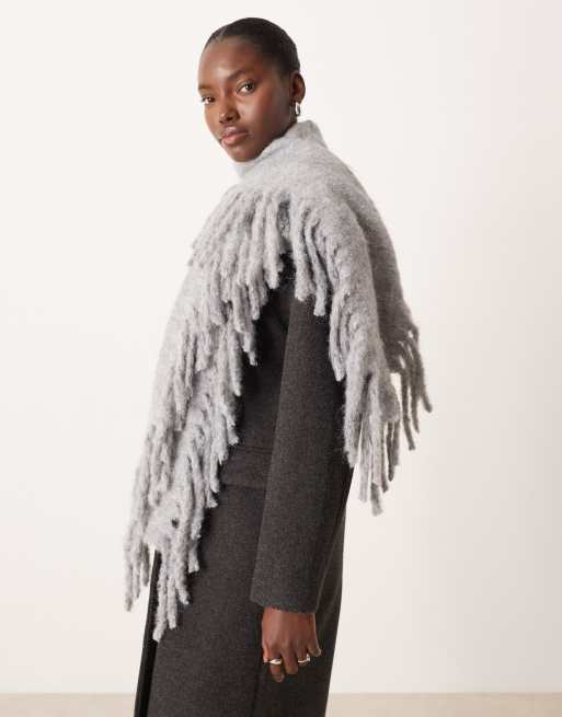 ASOS DESIGN – Strickschal aus Wollmischung in Grau mit Fransen, 3 von 3