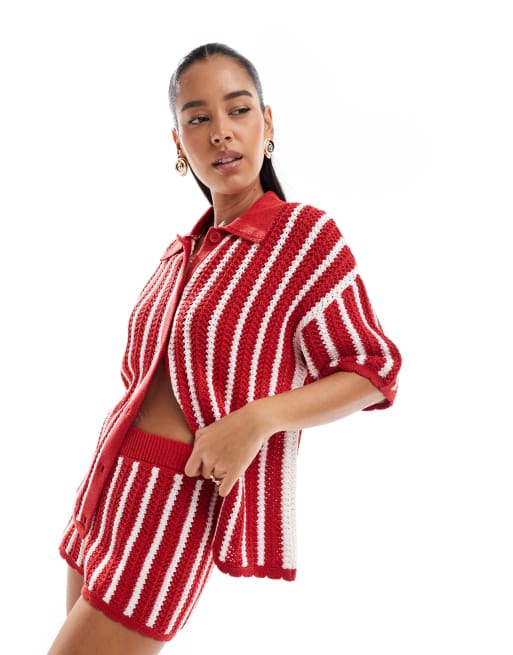 ASOS DESIGN – Strickshorts in gestreiftem Rot mit Muschelkante, Kombiteil, 4 von 5