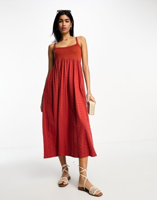 ASOS DESIGN - Strikket midikjole med tynde stropper i chilirød broderie anglaise