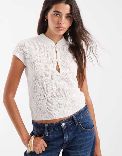 ASOS DESIGN strikket top med mandarin-krave, korte ærmer og blomstersting i creme - view 1
