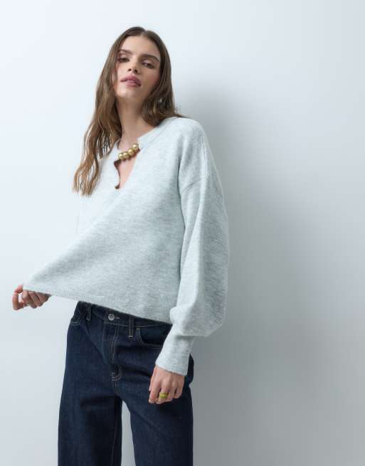 ASOS DESIGN striktrøje med guldfarvet metalkant i grå, 2 af 4