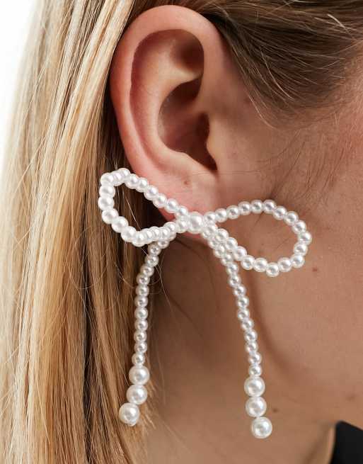 ASOS DESIGN - Strikvormige oorknopjes met imitatieparels in wit, 3 van 4
