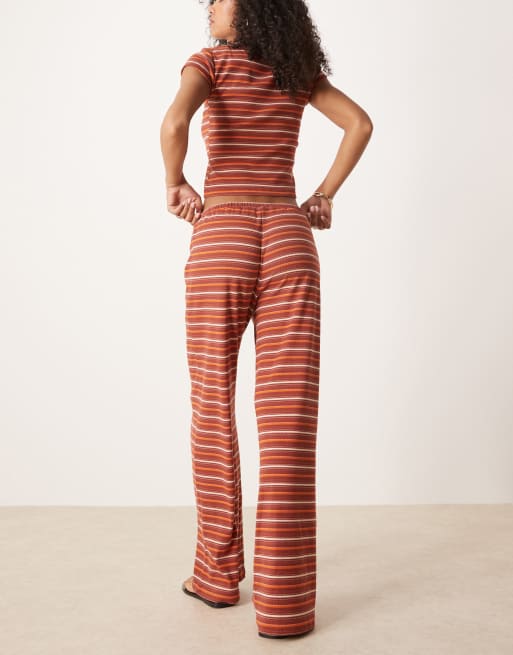 ASOS DESIGN stripe mid rise wide leg trousers in rust, 4 of 5