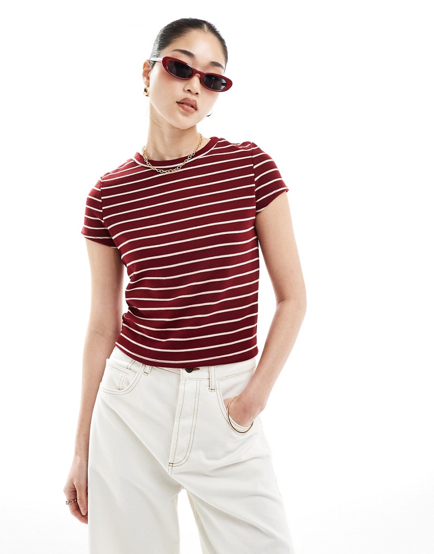 ASOS DESIGN striped baby t-shirt in burgundy-Red