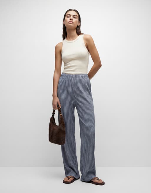 ASOS DESIGN – Stroh-Handtasche in Schokobraun mit Griff mit Kugeldetails aus Kunstharz, 9 von 11