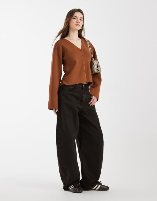 ASOS DESIGN structured knit v-neck cardigan in brown, 2 of 4