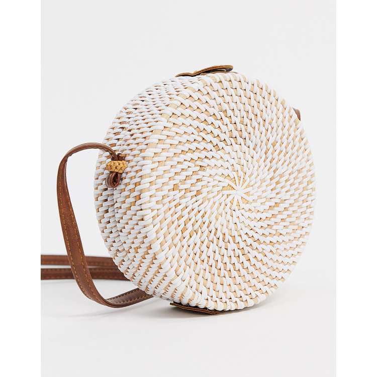 Circle store weave bag