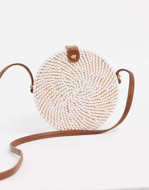 Weave shop circle bag