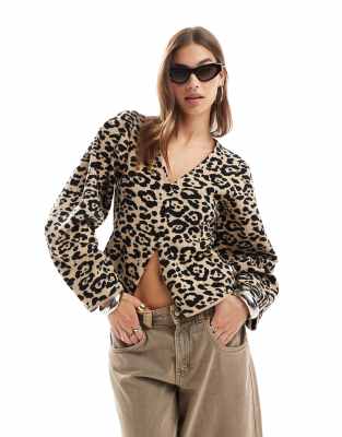 structured v neck cardigan in leopard-Multi