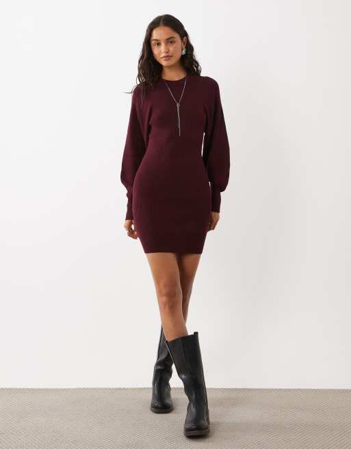 ASOS DESIGN strukturerad miniklänning med volymärmar i burgundy, 2 av 4