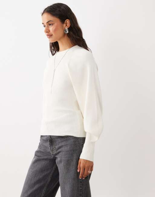 ASOS DESIGN struktureret strikket top med voluminøse ærmer i creme, 2 af 4
