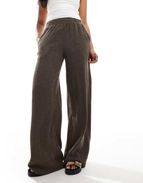 ASOS DESIGN – Strukturierte Hose mit weitem Bein in Schokoladenbraun - view 1