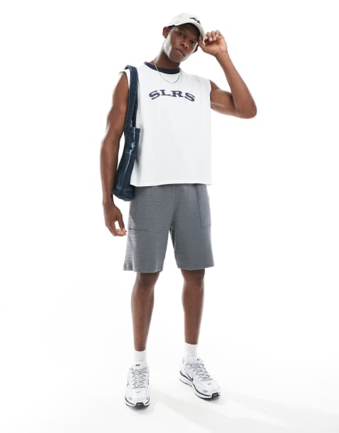 ASOS DESIGN – Strukturierte Oversize-Shorts in Anthrazitgrau - view 1
