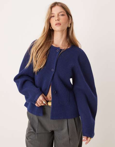 ASOS DESIGN – Strukturierte Strickjacke in Marineblau mit Rundhalsausschnitt - view 1