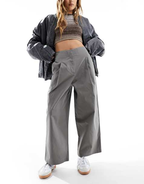 ASOS DESIGN – Strukturierte Twill-Hose in Grau mit abgerundetem Beinschnitt - view 1