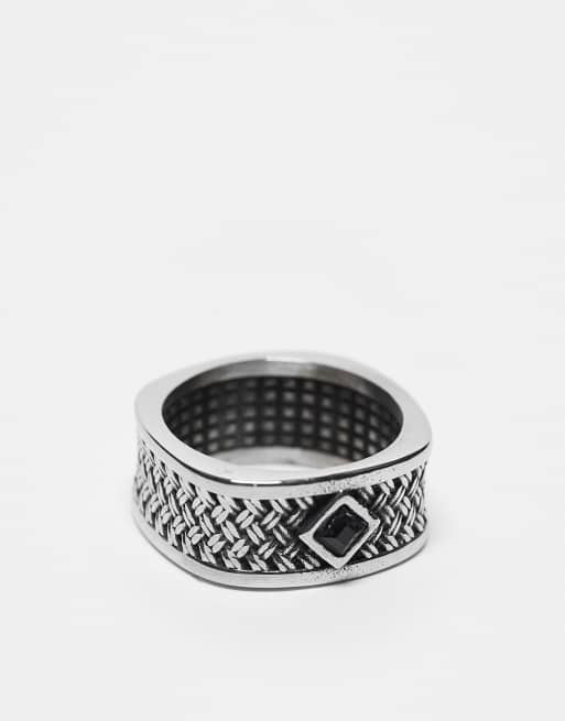 ASOS DESIGN – Strukturierter Bandring aus wasserfestem Edelstahl in polierter Silberoptik
