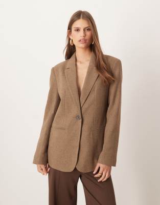 ASOS DESIGN - Strukturierter Blazer in Braun mit Fischgrätmuster und lockerem Schnitt-Brown