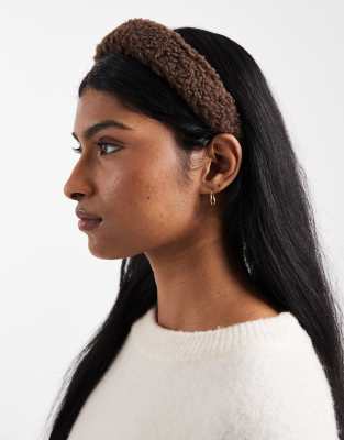 ASOS DESIGN - Strukturierter Haarreif mit Teddyfell in Braun-Brown