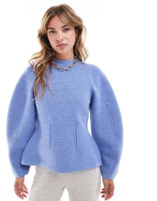 ASOS DESIGN - Strukturierter Pullover in Blau mit Rundhalsausschnitt