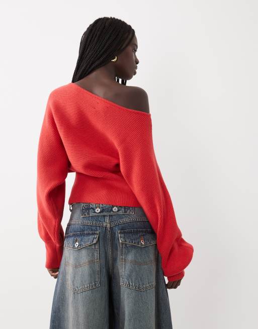 ASOS DESIGN strukturierter, taillierter Rippenpullover mit U-Boot-Ausschnitt in Rot, 2 von 4