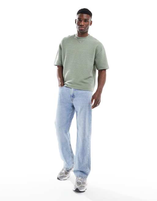 ASOS DESIGN – Strukturiertes, kastiges Oversize-T-Shirt in Khaki mit überschnittenen Schultern , 4 von 4
