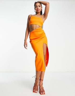 ASOS DESIGN - Strukturiertes Midikleid in Orange mit Trägern und Zierausschnitt