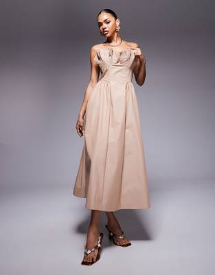 ASOS DESIGN - Strukturiertes Midikleid in Steinbeige mit Rüschen am Dekolleté-Neutral