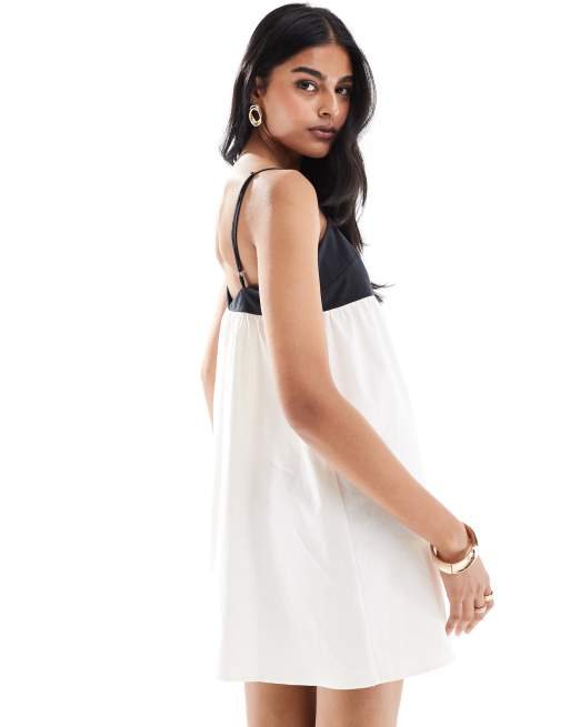 ASOS DESIGN – Strukturiertes Minikleid in kontrastierendem Schwarz und Weiß mit Riemchenträgern, 4 von 4