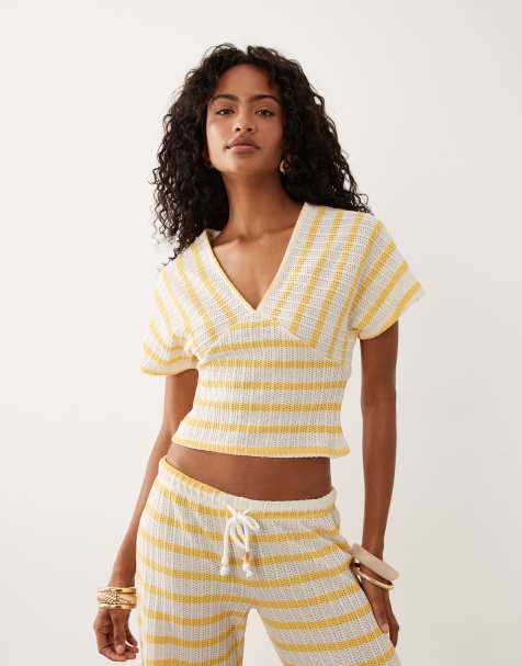 ASOS DESIGN – Strukturiertes Oberteil in gestreiftem Gelb mit Fledermausärmeln und V-Ausschnitt, Kombiteil - view 1