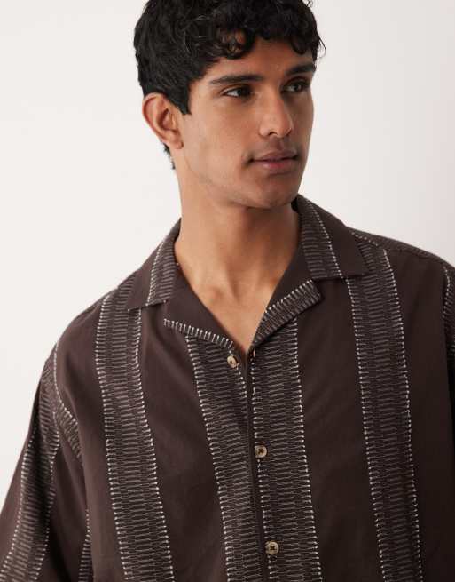 ASOS DESIGN – Strukturiertes Oversize-Hemd in Dunkelbraun mit Reverskragen, Kombiteil, 3 von 5