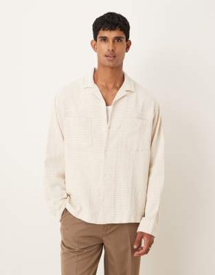 Strukturiertes Oversize-Hemd in Stein mit feinem Karomuster und Reverskragen-Neutral Neutral S