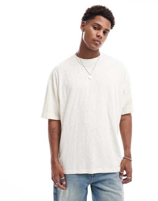 ASOS DESIGN – Strukturiertes Oversize-T-Shirt in gebrochenem Weiß mit Rückenprint, 220 g/m² schwer, 3 von 4
