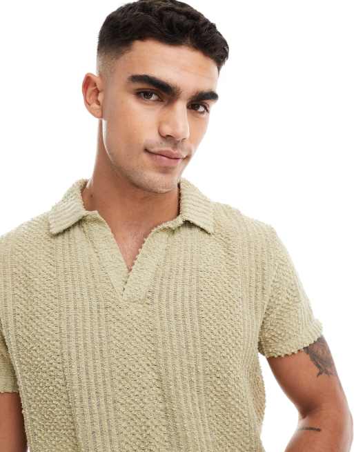  ASOS DESIGN – Strukturiertes Polohemd in Khaki mit Reverskragen und kastigem, lockerem Schnitt