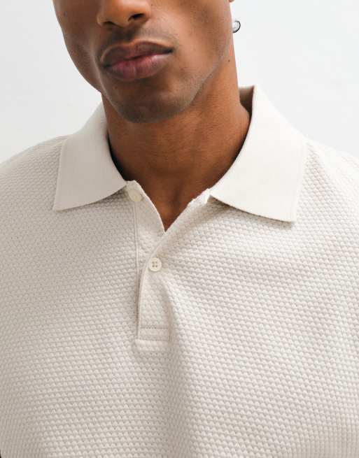 ASOS DESIGN – Strukturiertes Regular-Fit-Polohemd in Beige mit Reißverschluss, 2 von 5