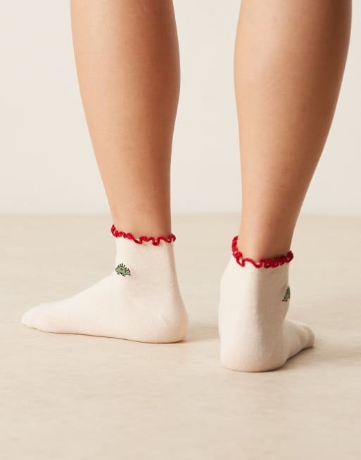 ASOS DESIGN strumpor med dinosauriebroderi och volangkant i cream, 3 av 3
