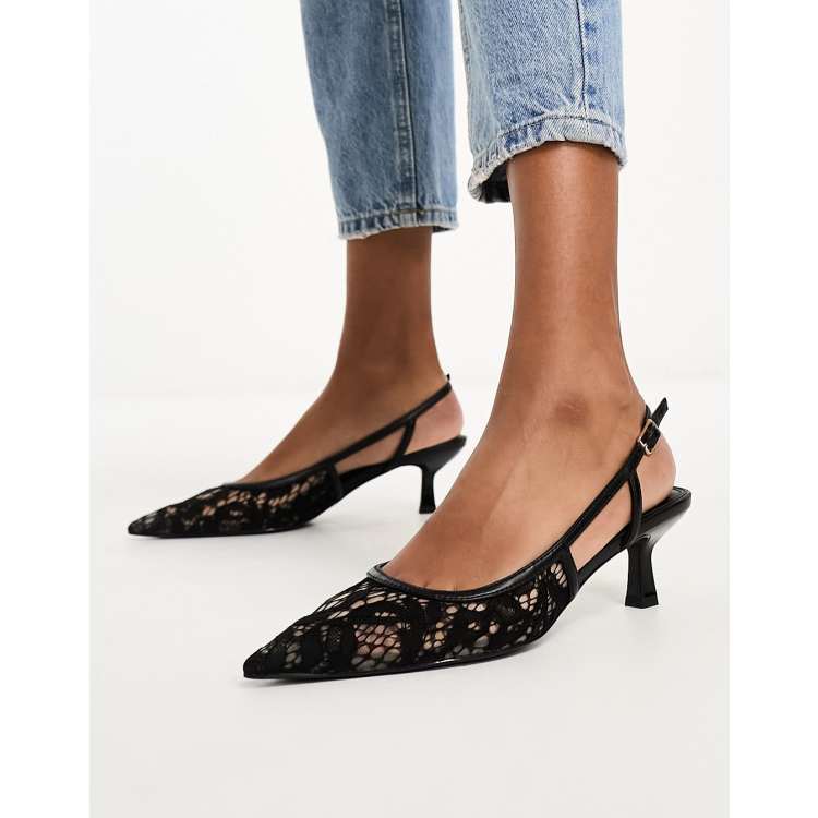 Black lace 2025 kitten heels