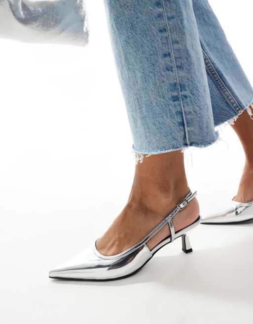 ASOS DESIGN - Strut - Sølvfarvede sko med slingback-rem og kitten-hæl, 3 af 4