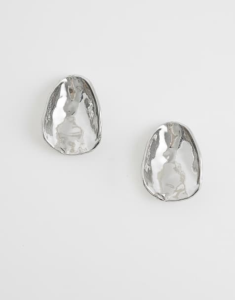 ASOS DESIGN stud earrings with curved oval design in hammered silver tone - view 1