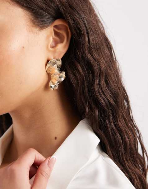 ASOS DESIGN stud earrings with half-petal design in gold tone - view 1