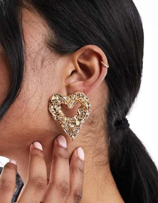 Gold earrings on sale heart design