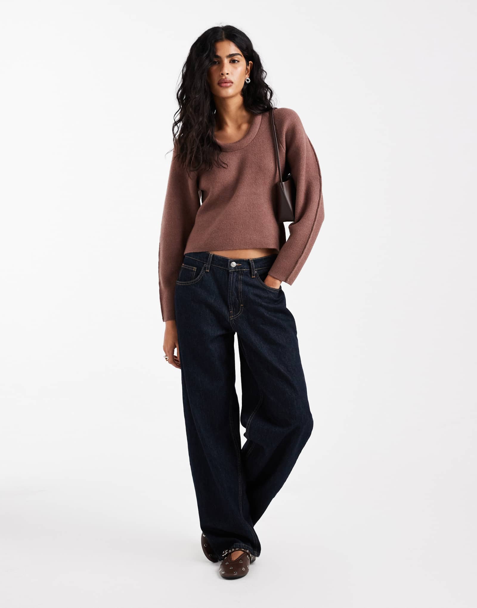 Топ из структурированного тонкого трикотажа с мягкой отделкой на горловине цвета мокко от ASOS DESIGN