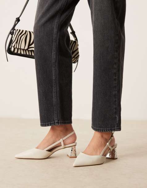 ASOS DESIGN – Stylishe Schuhe in Wollweiß mit Fersenriemchen und mittelhohem Absatz - view 1