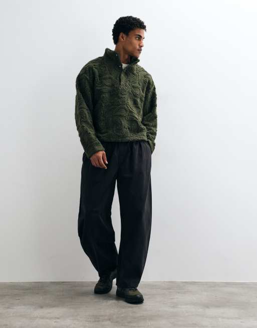ASOS DESIGN sudadera borg texturizada oversize con media cremallera y cuello alzado, 2 de 5