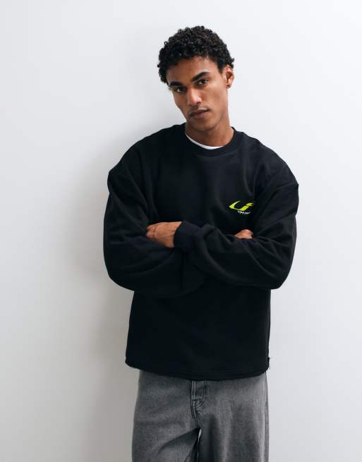 ASOS DESIGN sudadera extragrande con bajo curvo sin rematar en negro de mezcla de poliéster y algodón, 2 de 5