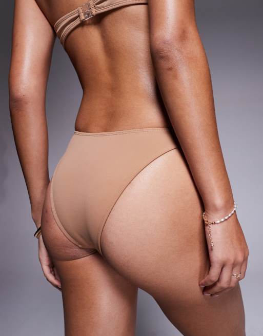 ASOS DESIGN - Sue - Hoog uitgesneden hipster bikinibroekje in lichtbruin, 3 van 4