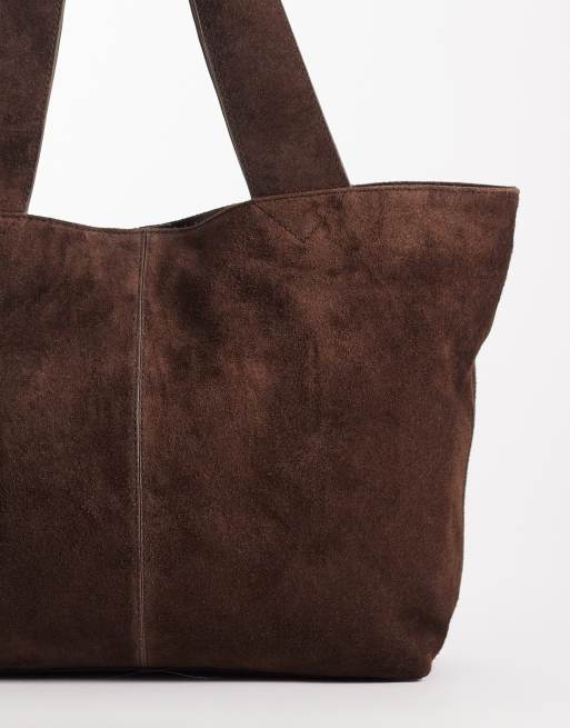 ASOS DESIGN suede seam detail tote bag in chocolate, 3 of 4