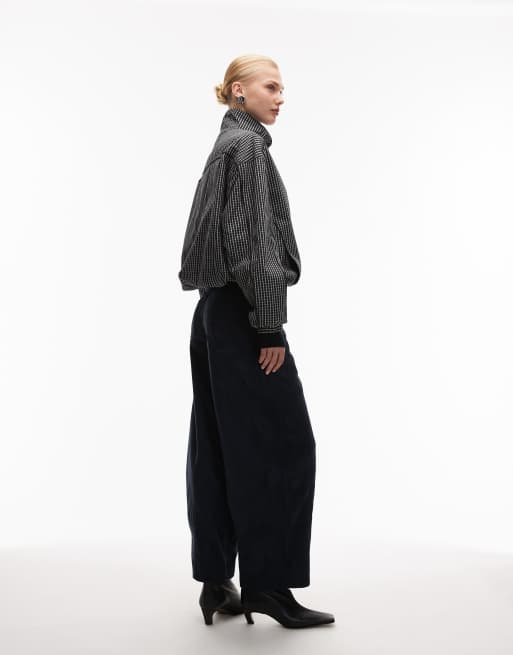 ASOS DESIGN suedette straight leg trousers with seam detail in navy, 2 of 5