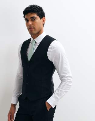 Black Linen 1