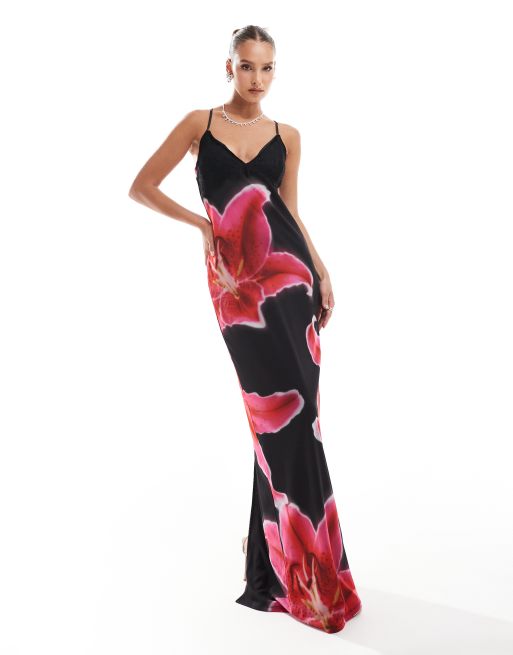 ASOS DESIGN – Sukienka maxi na ramiączkach skrzyżowanych na plecach w kwiatowy wzór z koronką