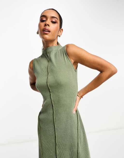 ASOS DESIGN – Sukienka maxi w kolorze khaki bez rękawów z wyeksponowanymi szwami i karbowanym wykończeniem
